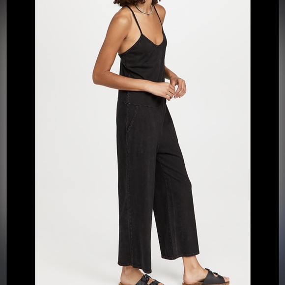 Beyond Yoga Breezy Jumpsuit Washed Black‎ - Picture 1 of 9